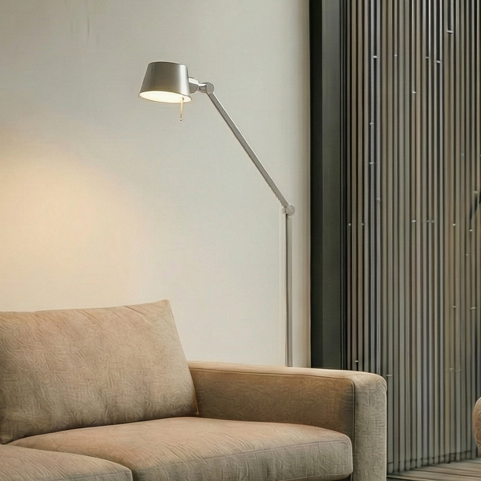 Lucande Silka golvlampa, metallisk från Lucande