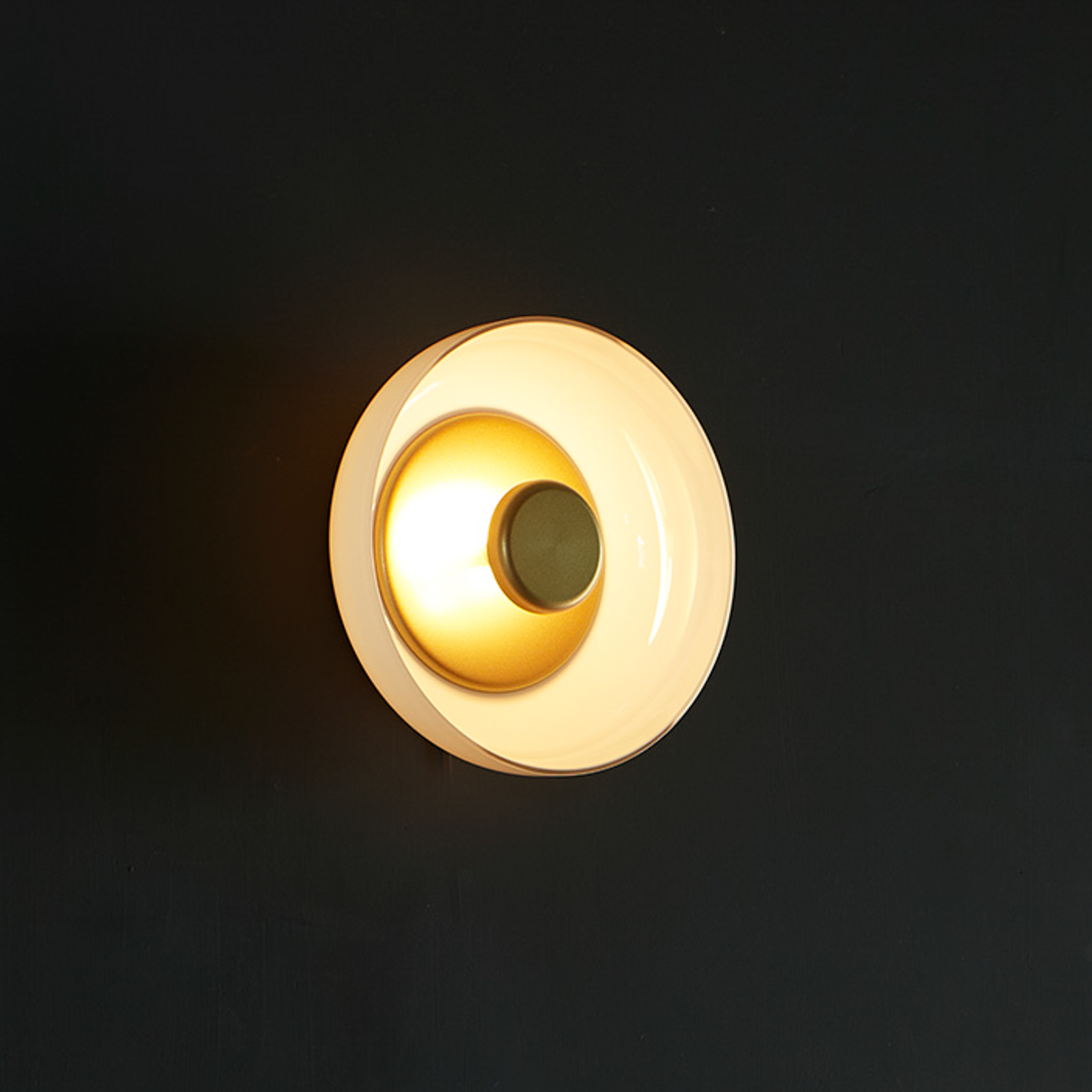 Nuura Blossi Wall/Ceiling LED nástěnné světlo bílá