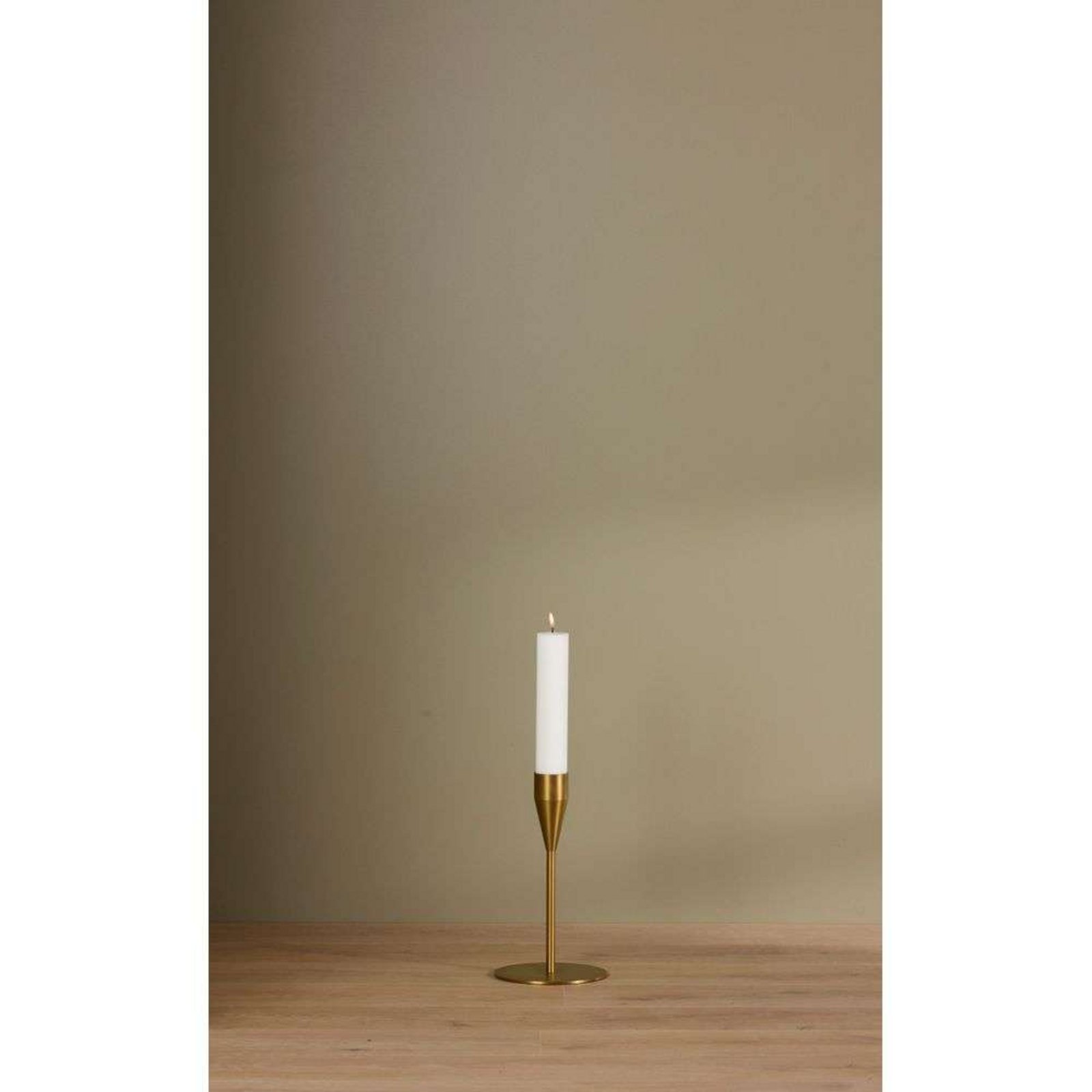 Mars Maxi Suporte de Velas H32 Brass - Piet Hein