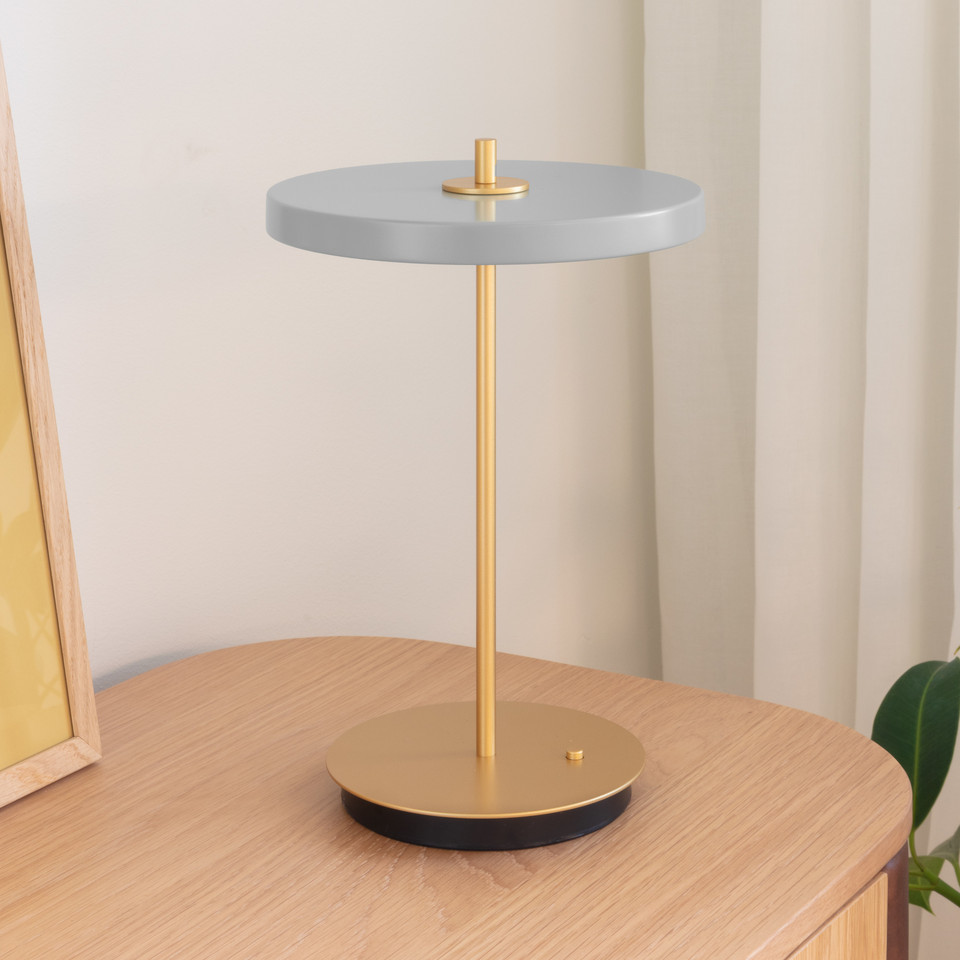 Umage Asteria Move LED-batteridriven bordslampa, grå från Umage