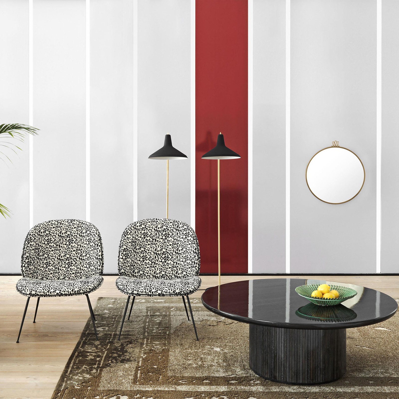 GUBI G-10 floor lamp black/brass, for Living / Dining Room, metal, E27, 42 W, energy efficiency: A++, H: 141 cm