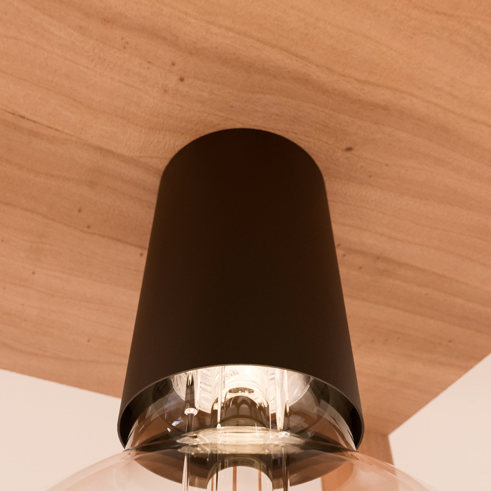 Envolight Rowan taklampe av eik, 1 lyskilde