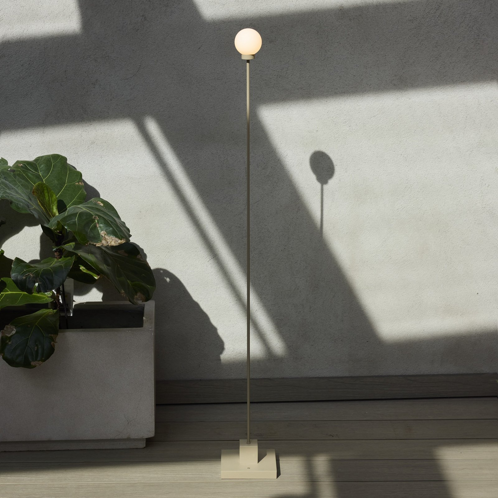 Snowball lampadaire LED rechargeable - Northern