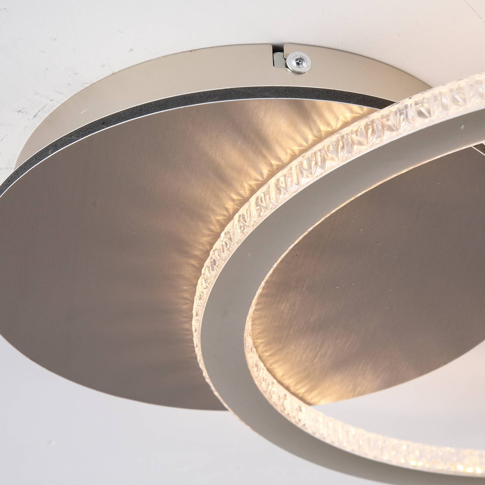 Specyfikacja lampy sufitowej LED, kolor kremowy, długość 45 cm, żelazo/akryl