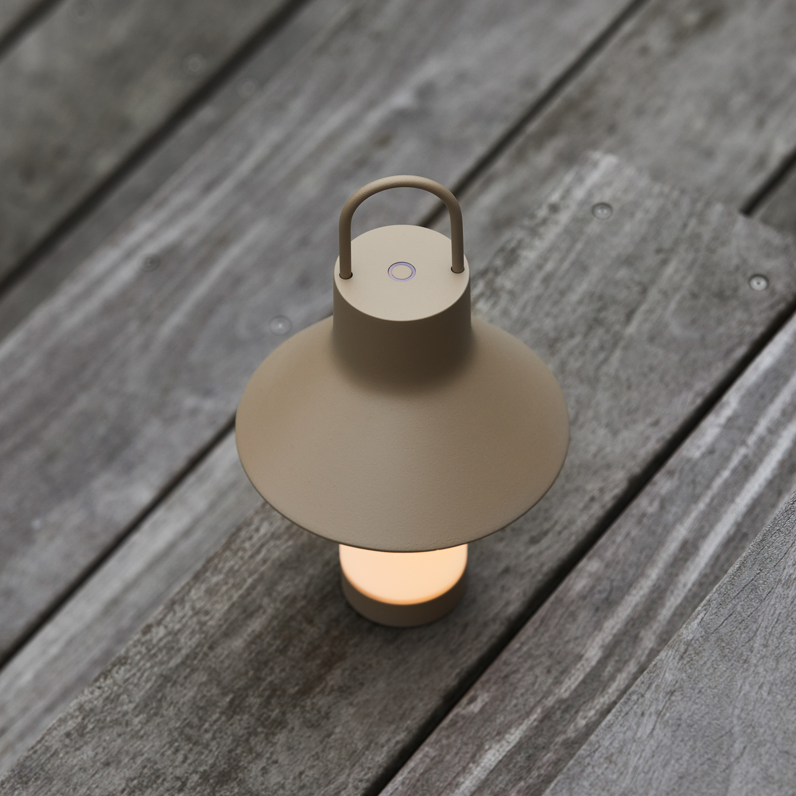 LOOM DESIGN LED tafellamp Shadow Small, beige, IP65