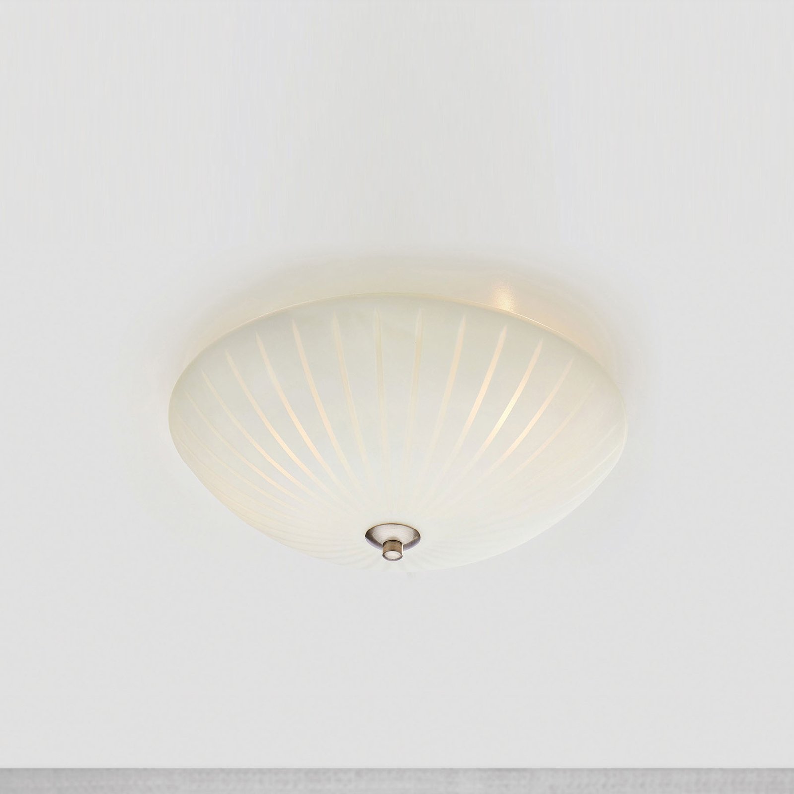 Cut 2 Taklampe Hvit/Stål - Markslöjd