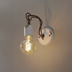 C665 seinavalgusti vintage stiilis valge