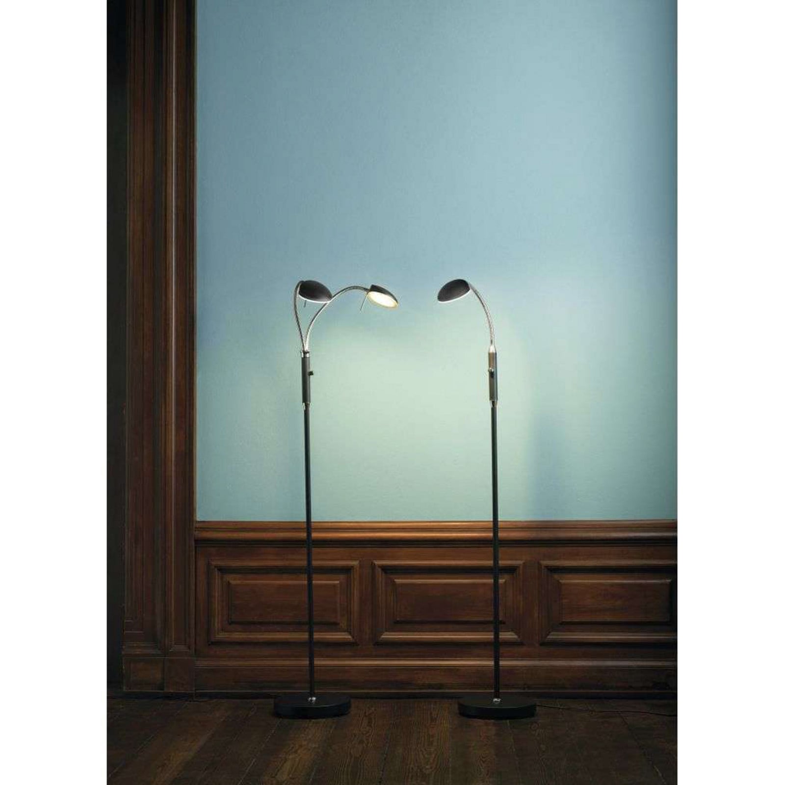 Vegas 2 Golvlampa White Halo Design - Vardagsrum - Metall
