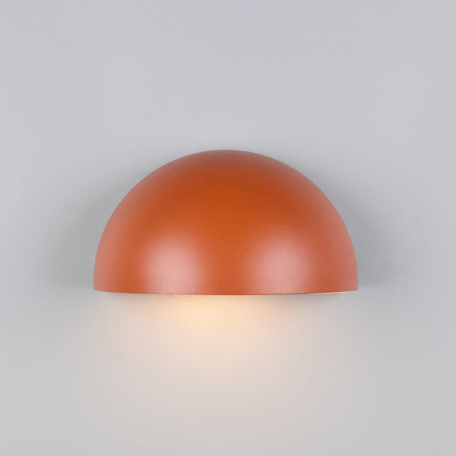 Maas outdoor wall light, apricot, die-cast aluminium, E27