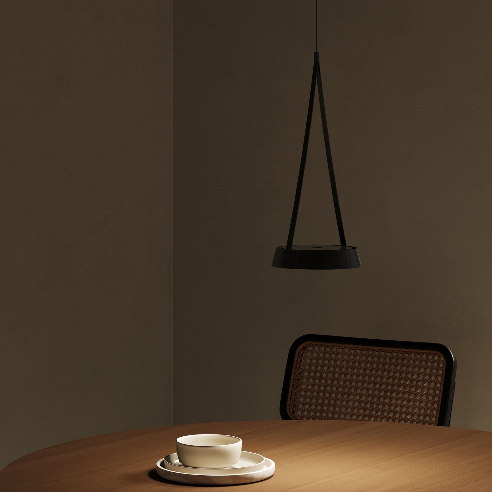 Mahina LED viseća svjetiljka na baterije, crna, Ø 17 cm, metalna, CCT