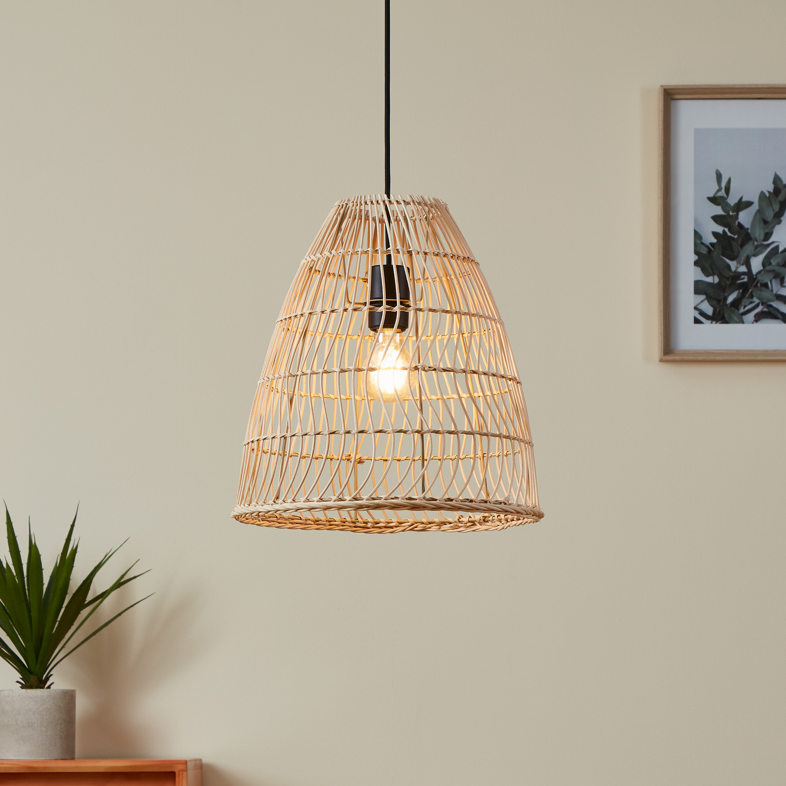 Ayesgarth-riippuvalo, rottinkivarjostin