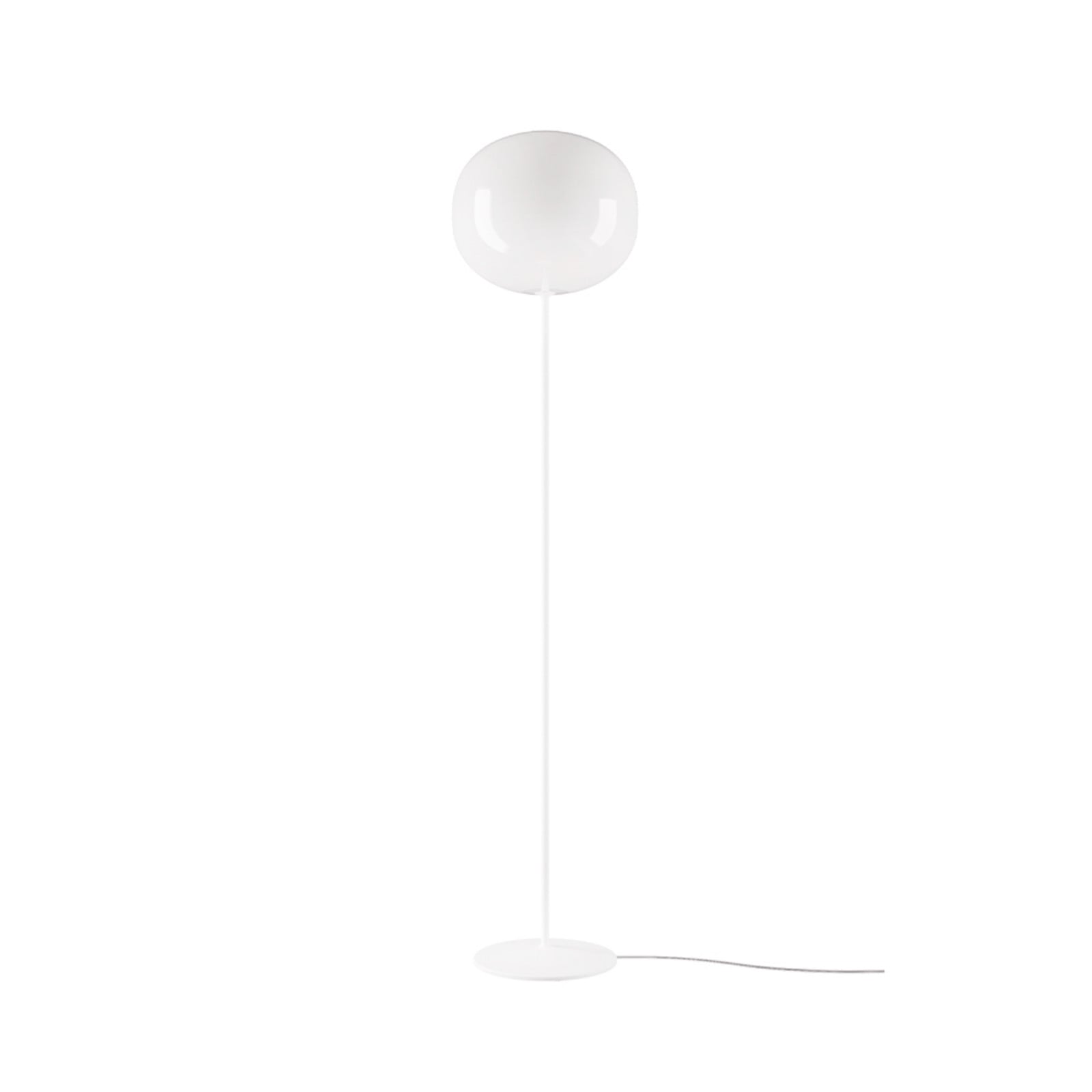 Volum 42 Golvlampa Long Glossy Vit Lodes - Vardagsrum - Glas