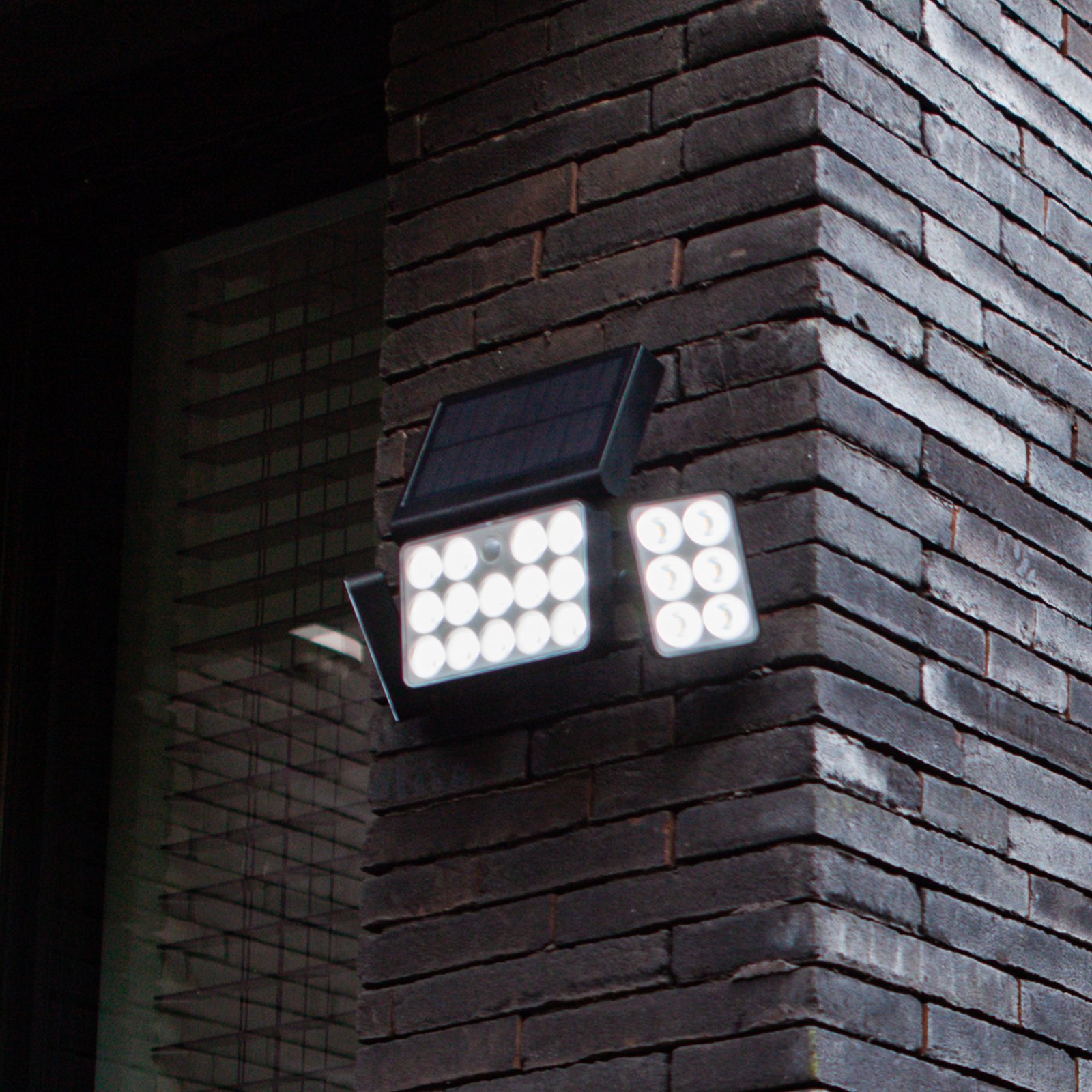 LED-Solar-Außenwandleuchte Tuda, 32,1 cm