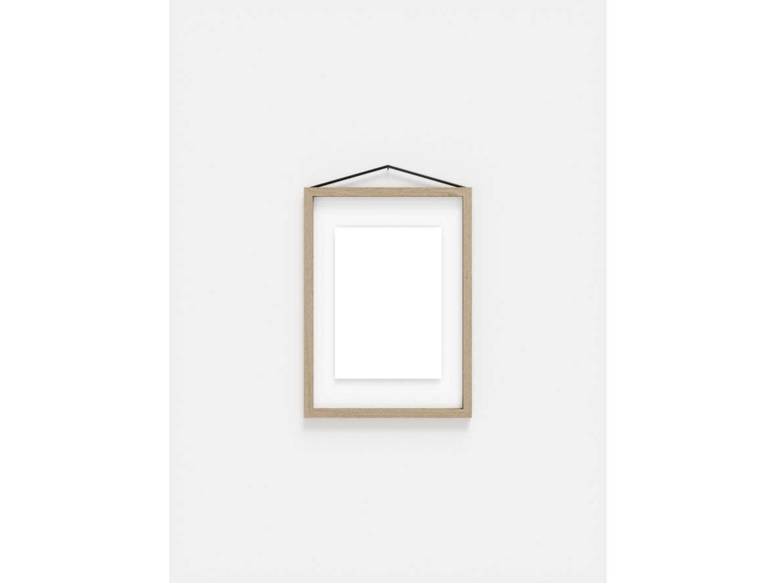 Frame A4 Oak - Moebe