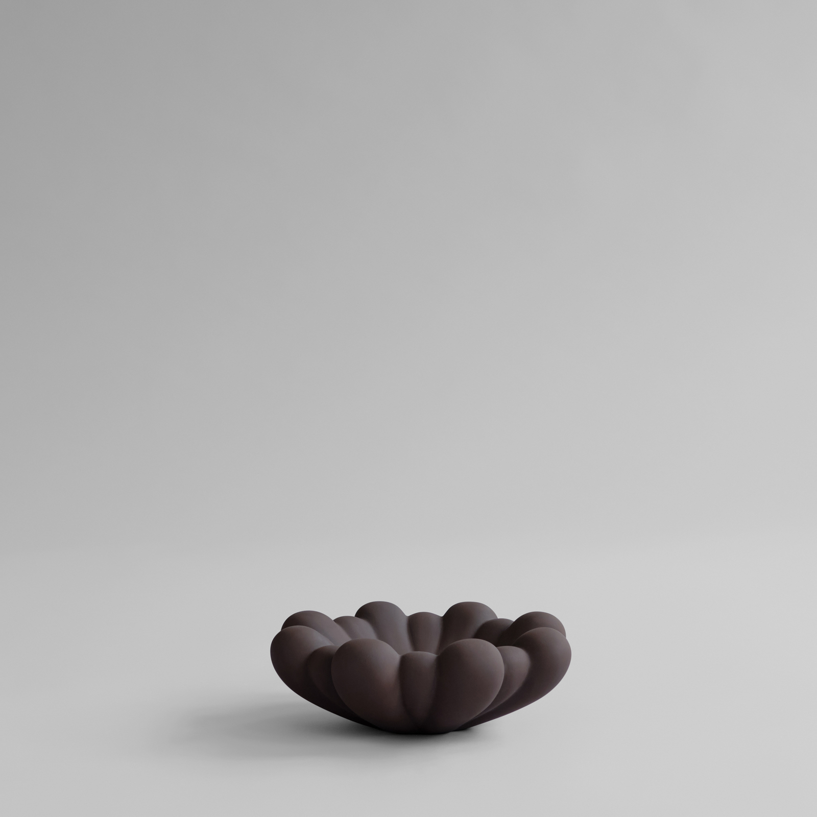 BLOOM Medio miska čokoládová Ø29cm keramika - 101 Copenhagen