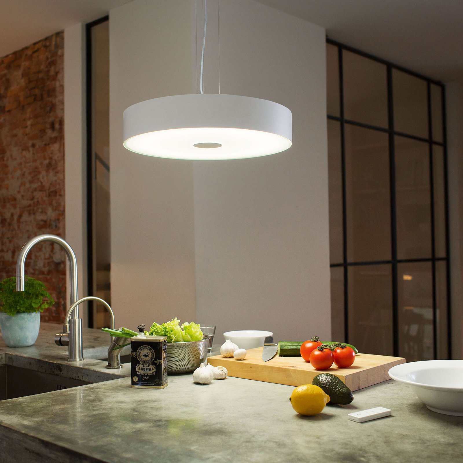 PHILIPS HUE Philips Hue White Ambiance Fair pendant, white, for Living / Dining Room, glass, metal, plastic, 33.5 W, energy efficiency: A+