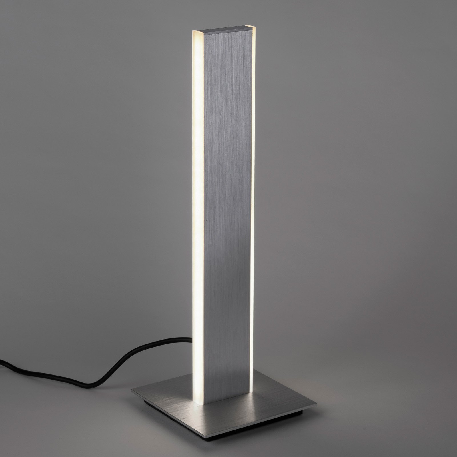 Paul Neuhaus Q-Adriana LED-bordlampe, højde 40 cm