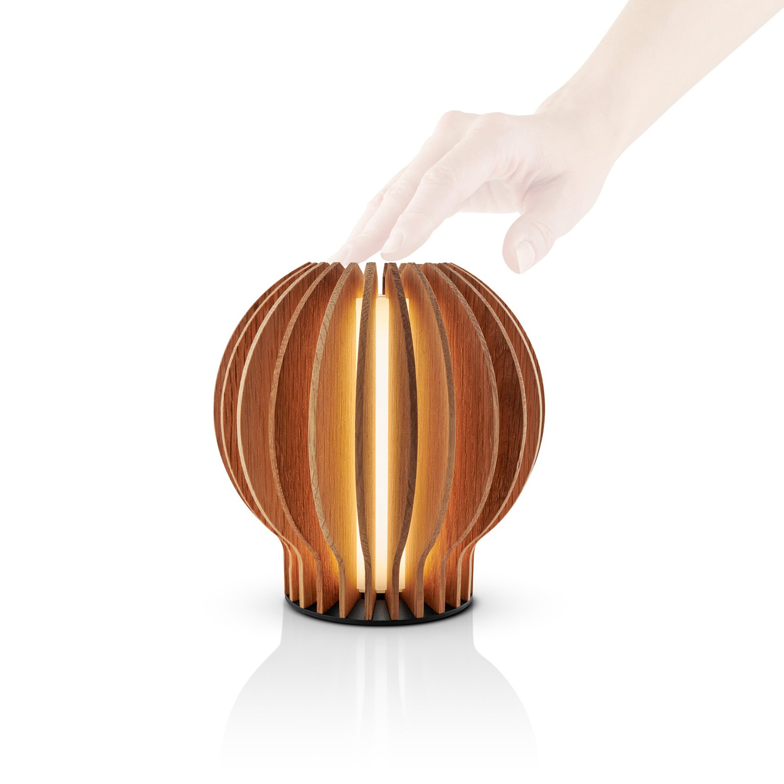 Radiant Round Portable Tischleuchte Oak - Eva Solo