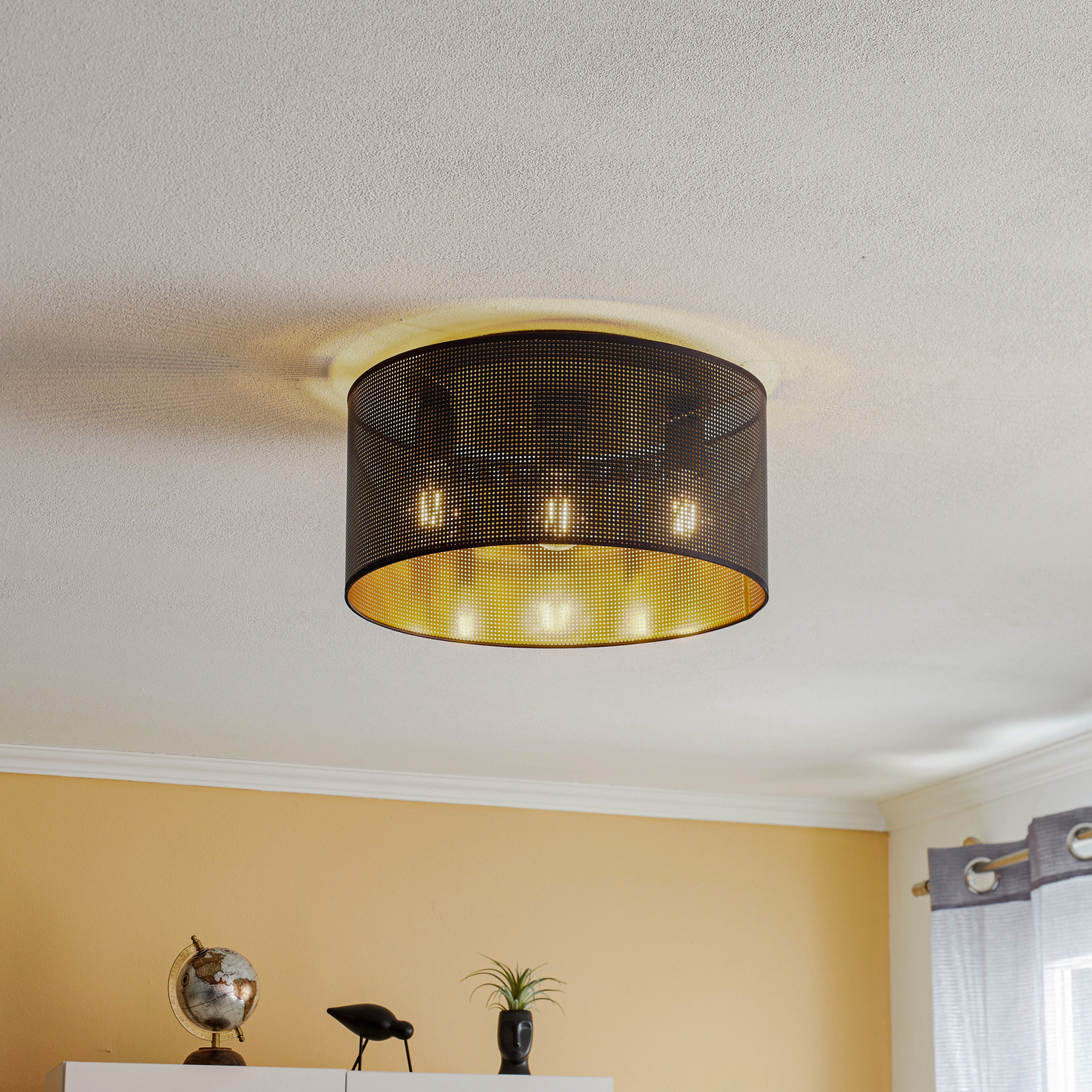 Jovin ceiling lamp 3-bulb, 1 lampshade black/gold
