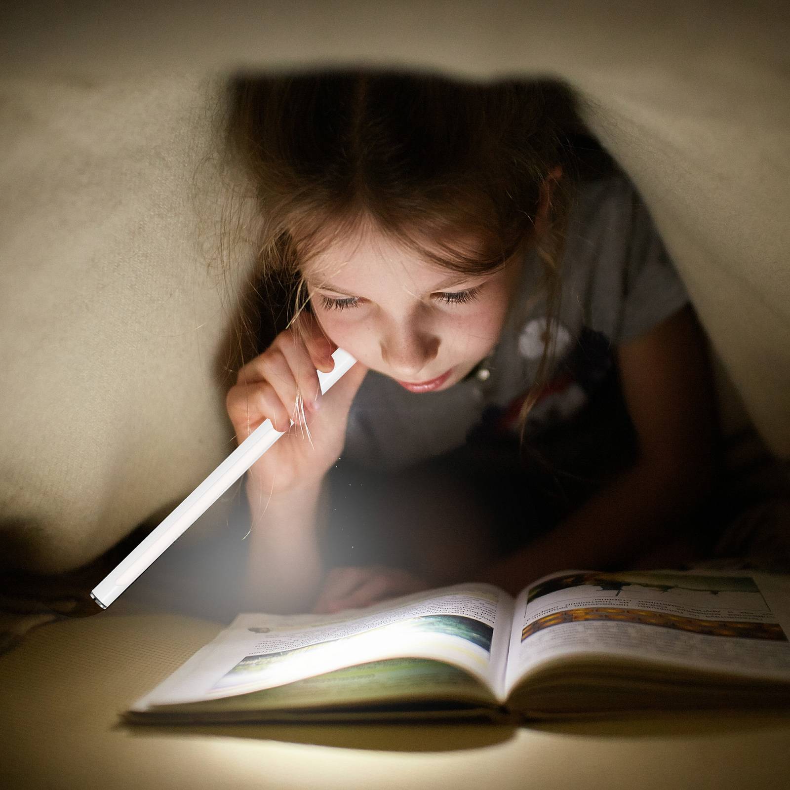 Briloner LED Desk Lamp - Workroom / Office - Modern - White