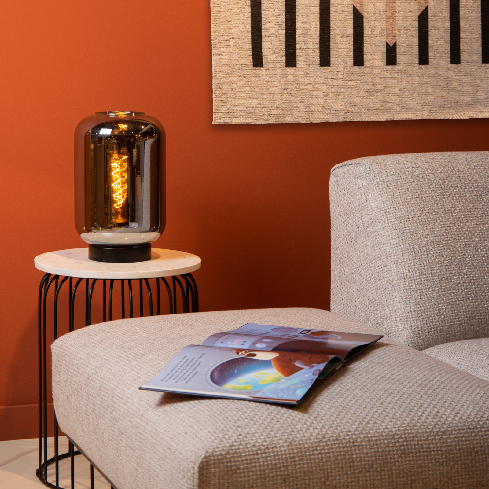 Lampada da tavolo Joanet con vetro fumè, Ø 22 cm