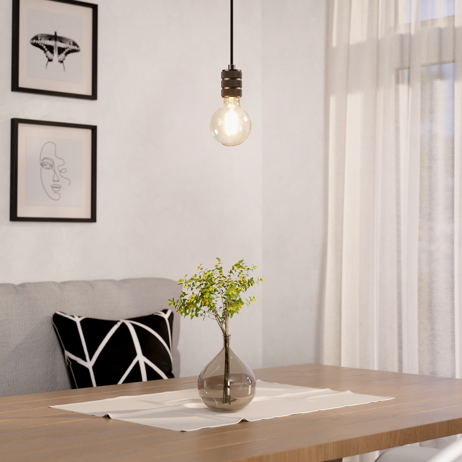 EGLO connect-z E27 G95 LED globe 6 W 806 lm 2700 K EGLO connect-z E27 G95 LED globe 6 W 806 lm 2700 K