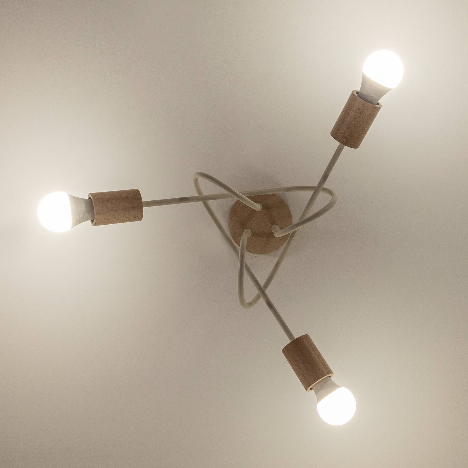 Lampa sufitowa Oxford, piaskowo-beżowa, drewno, metal, 3-punktowa, Ø 44 cm