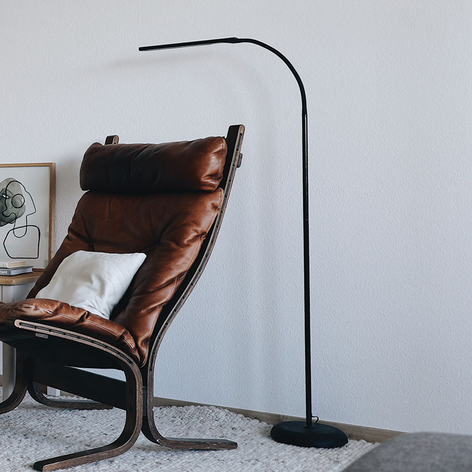 Lampadaire LED MAULpirro dimmable