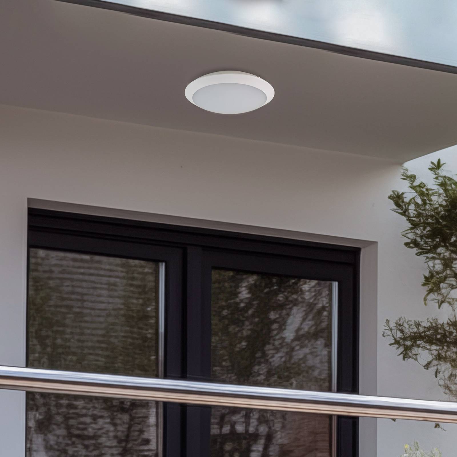 Lindby LED venkovní stropní svítilna Naira bez senzoru