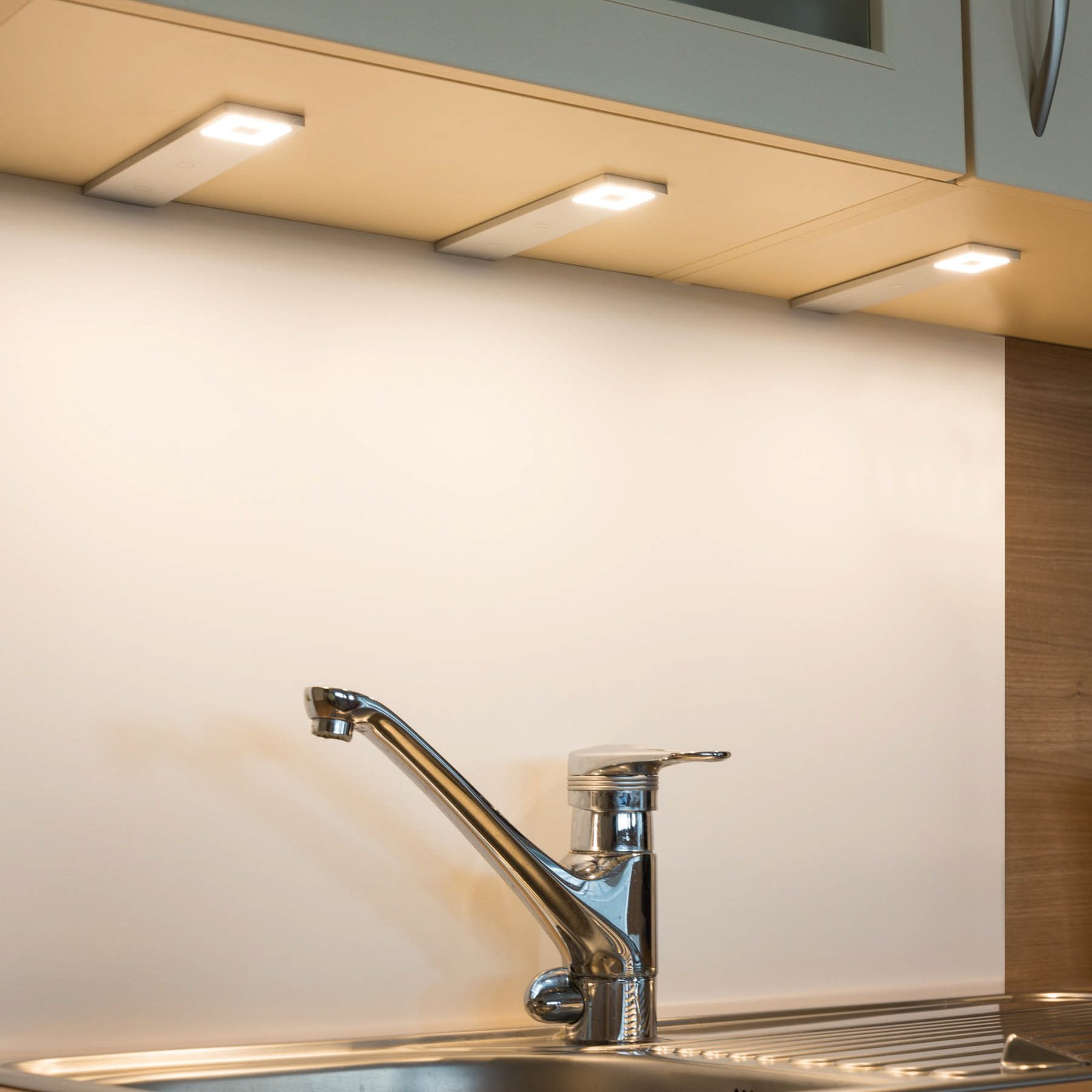 Unterbauleuchten für die Küche, auch mit LED