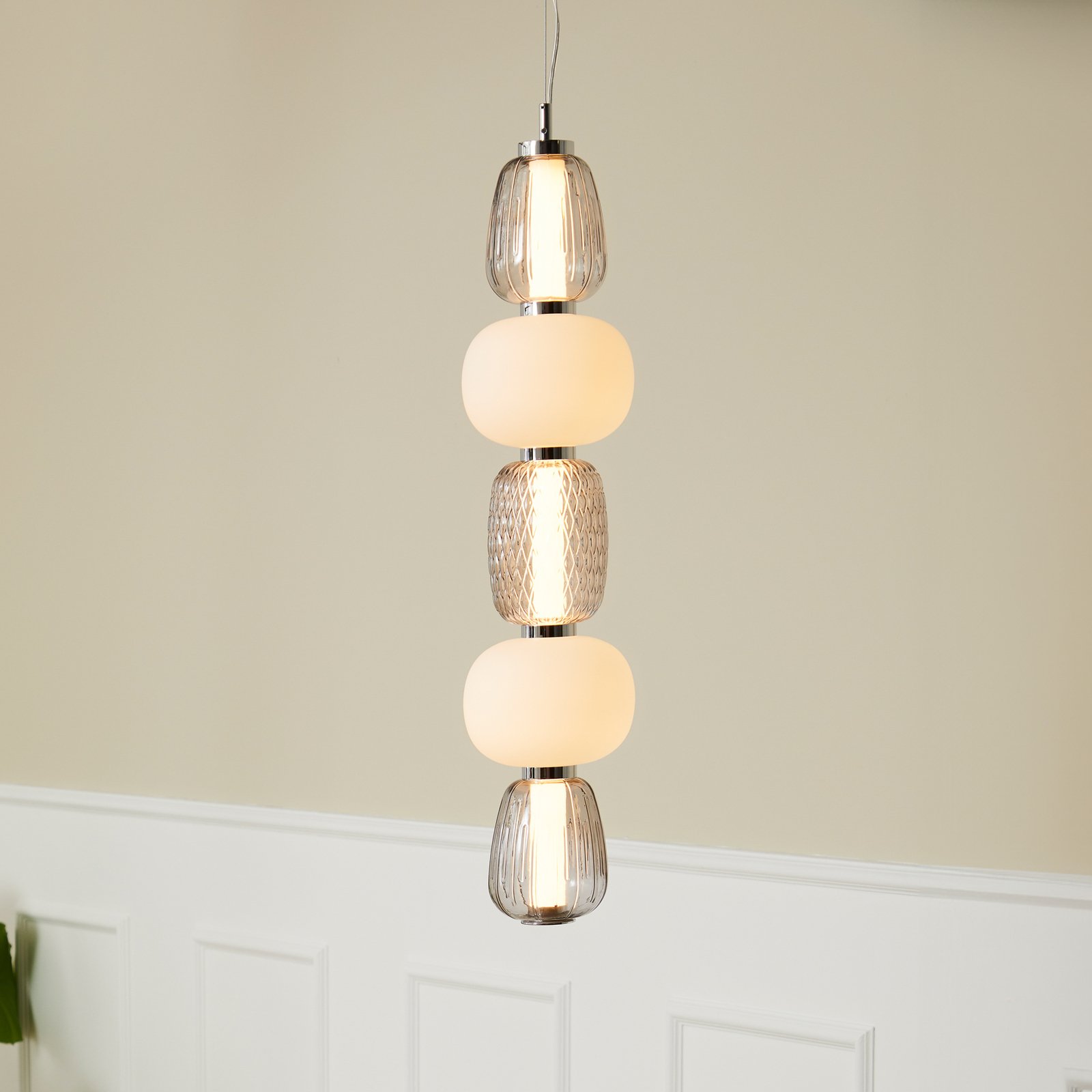 LOOM DESIGN LED závesné svietidlo Pearl 5 sivé/chrómové sklo výška 78 cm