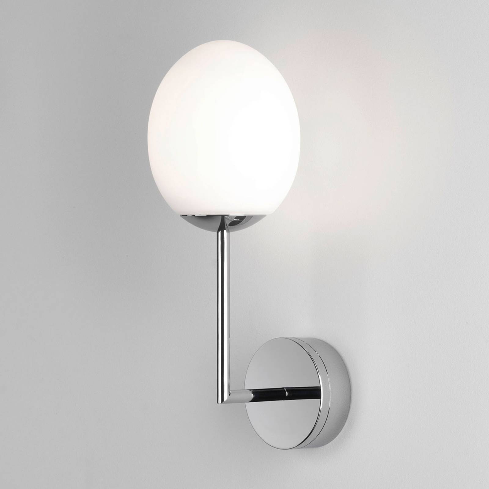 Astro Kiwi LED-Wandleuchte fürs Bad, chrom