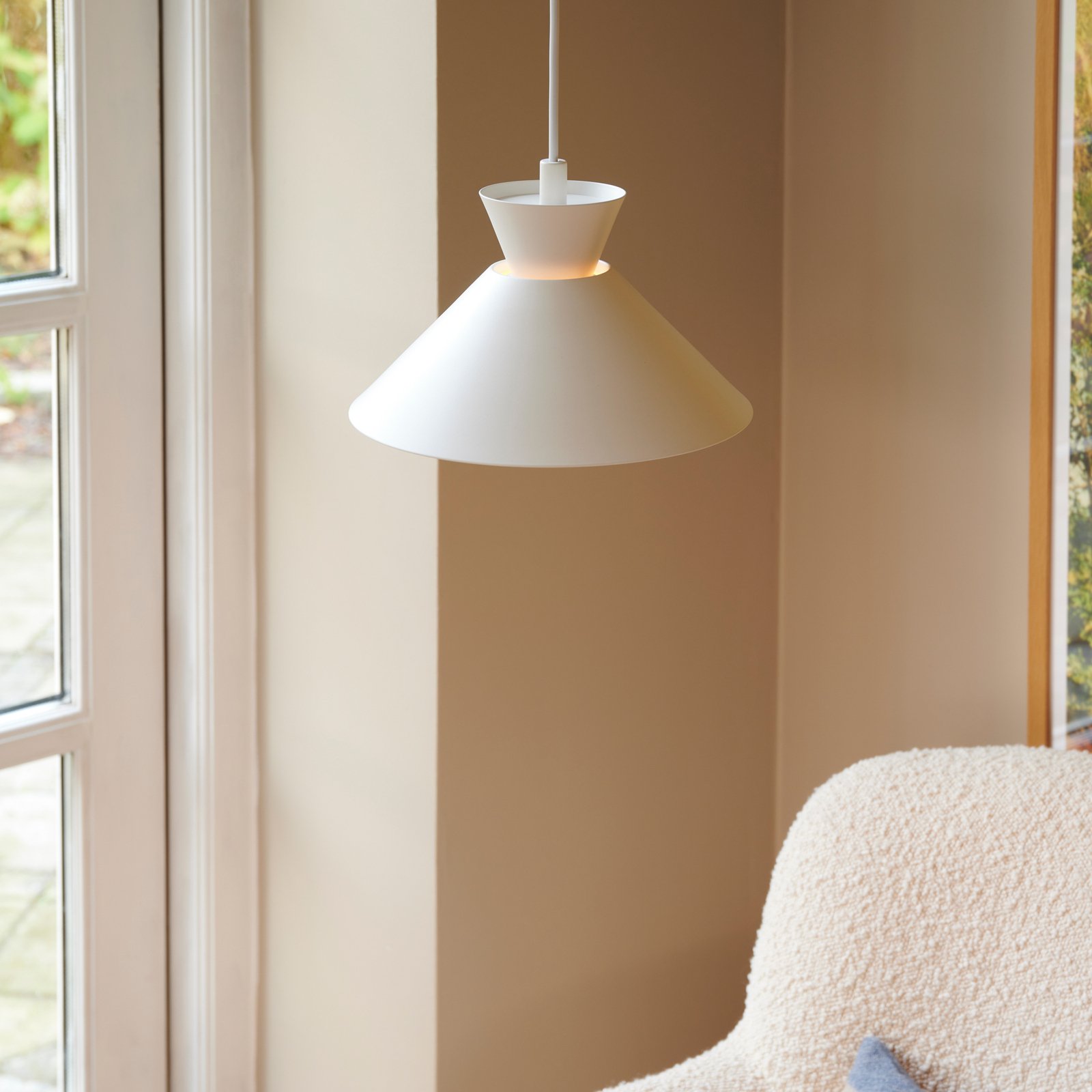 Dial 25 Taklampa White - Nordlux