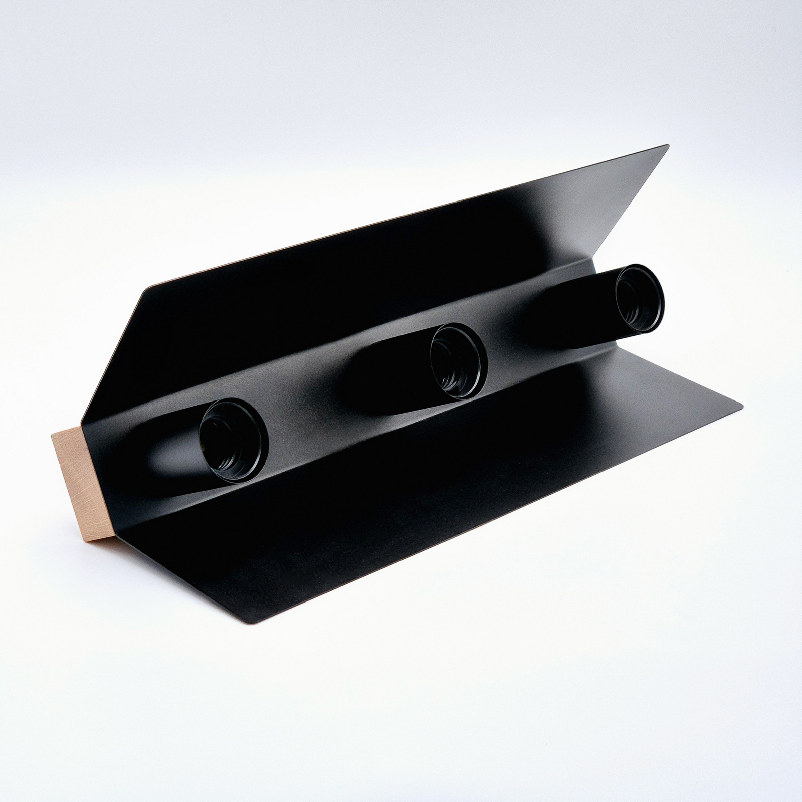 Lámpara de techo Esme, negra, longitud 40 cm, metal/madera, 3 luces.