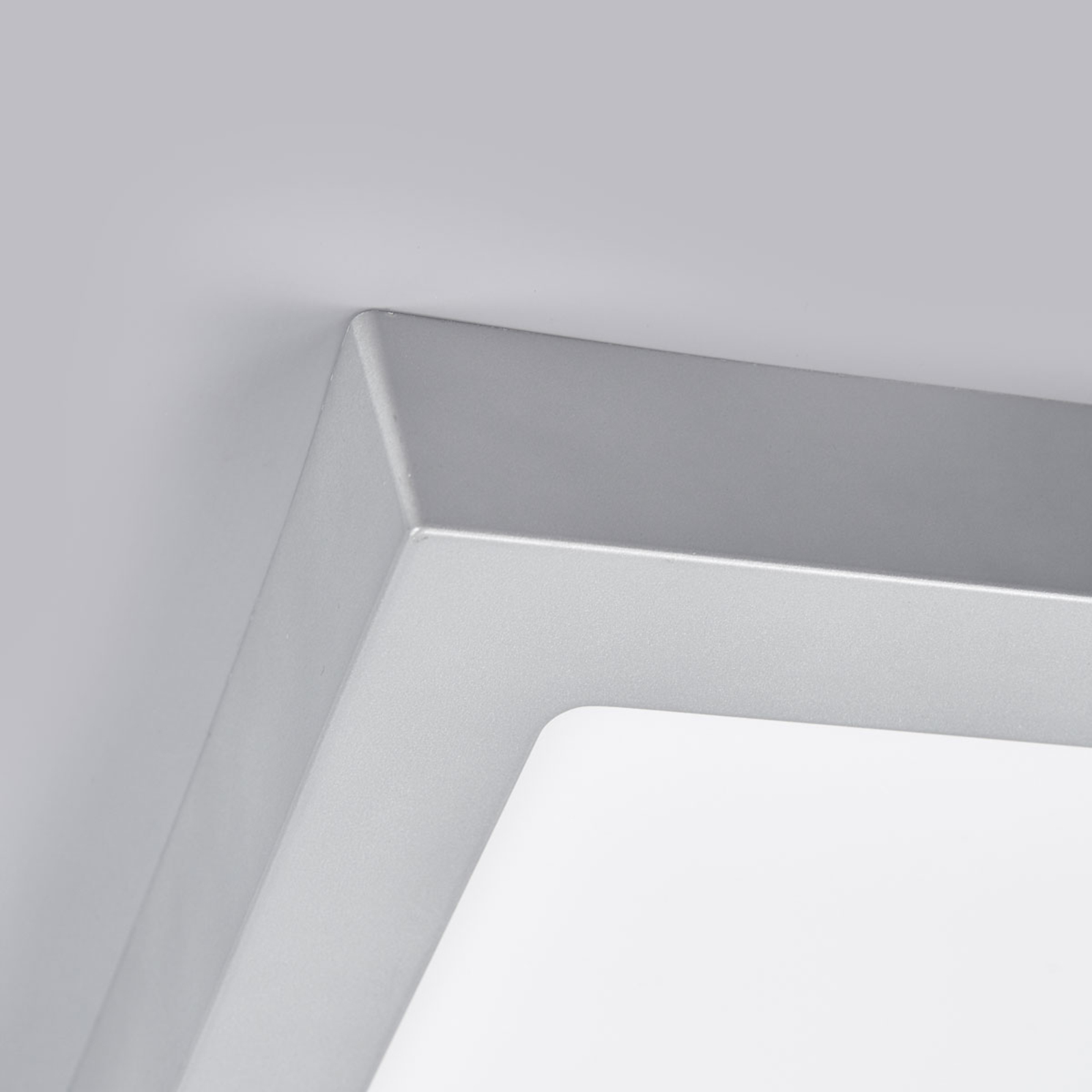 Marlo LED ceiling lamp silver 3000K angular 23.1cm