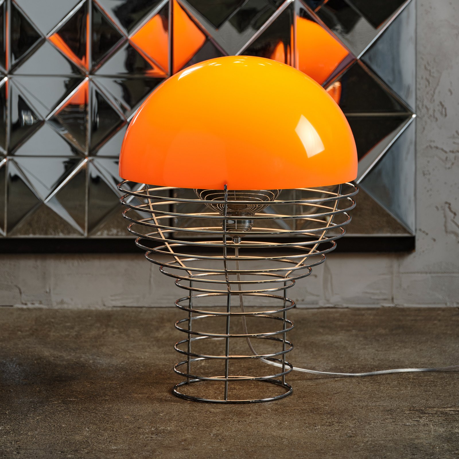 Wire Bordslampa Ø40 Chrome/Orange - Verpan