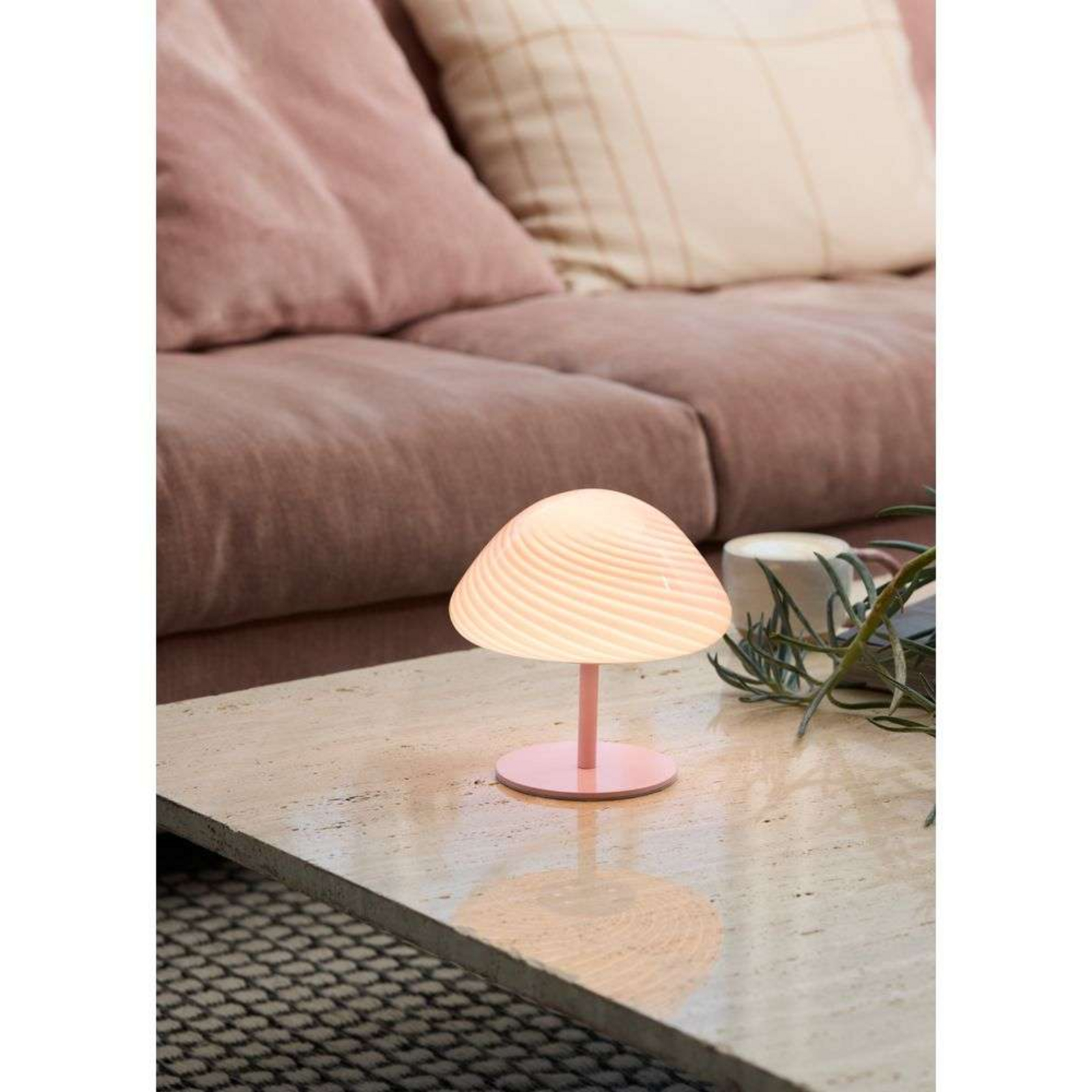 Mini Mush Bordslampa Rose - Halo Design