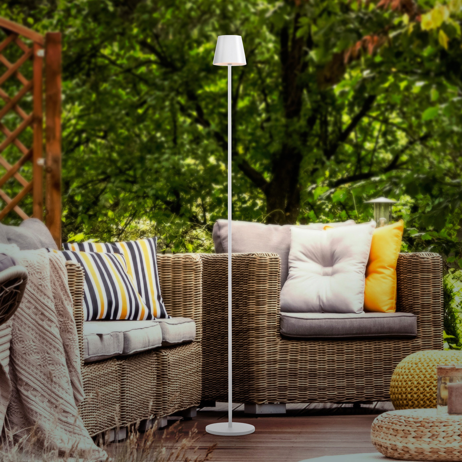 JUST LIGHT. Euria LED floor lamp with rechargeable battery, white, iron,