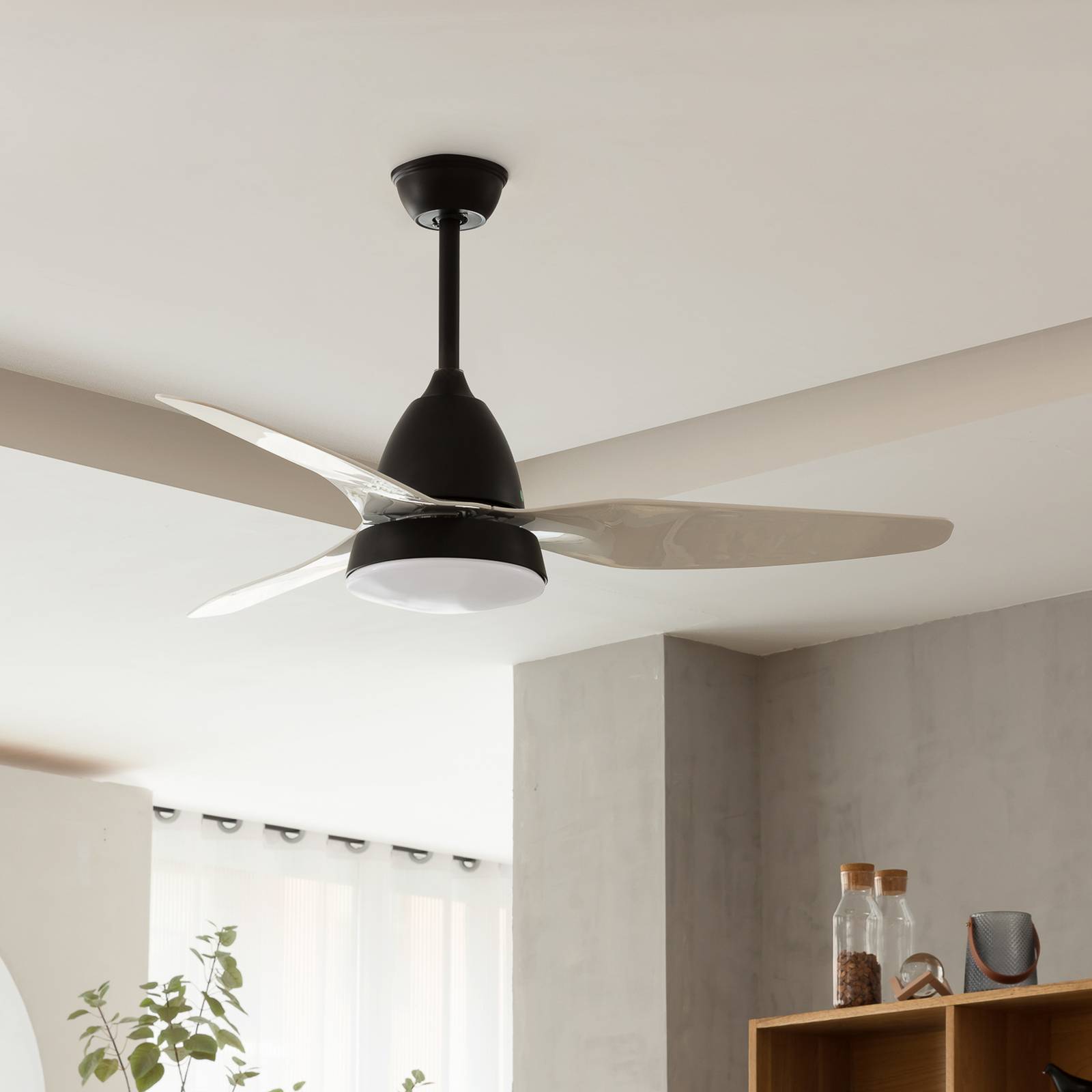 E-shop Starluna Coriano stropný LED ventilátor, čierna