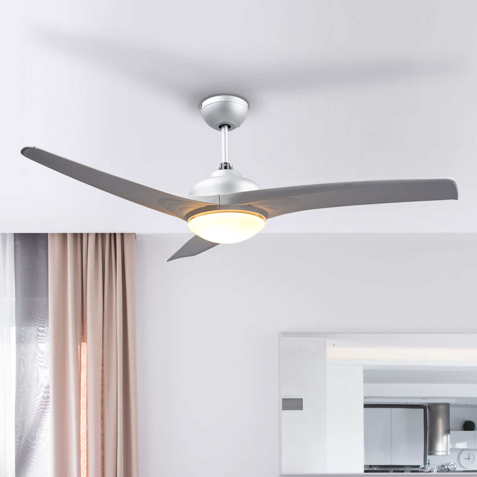 Ventilatore da soffitto argentato Emanuel con luce