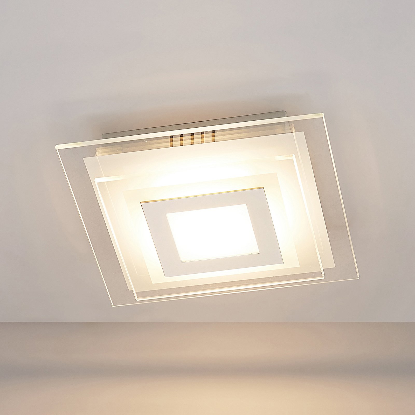 Lindby Arima LED wall light, angular