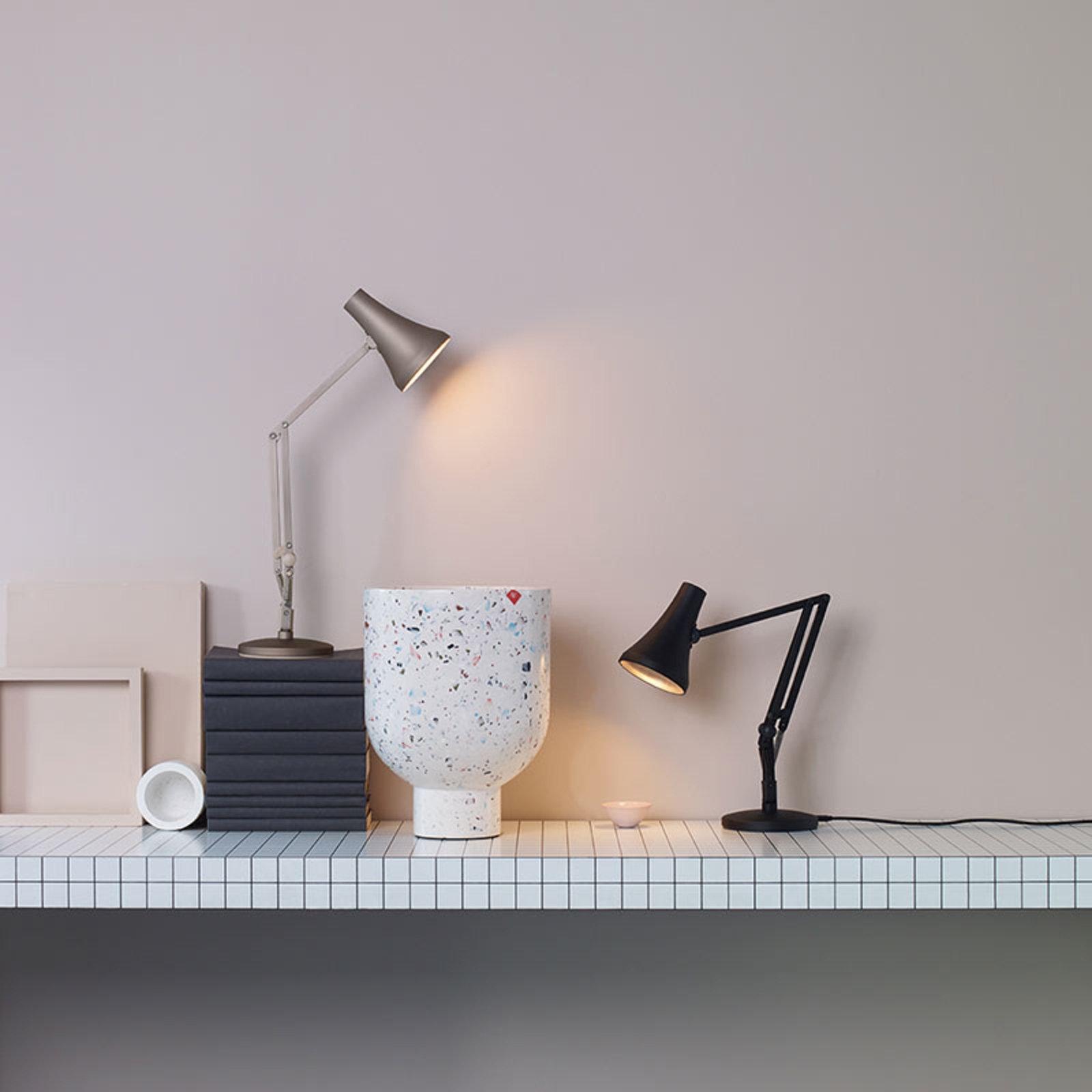 Anglepoise 90 Mini LED stolní lampa černá