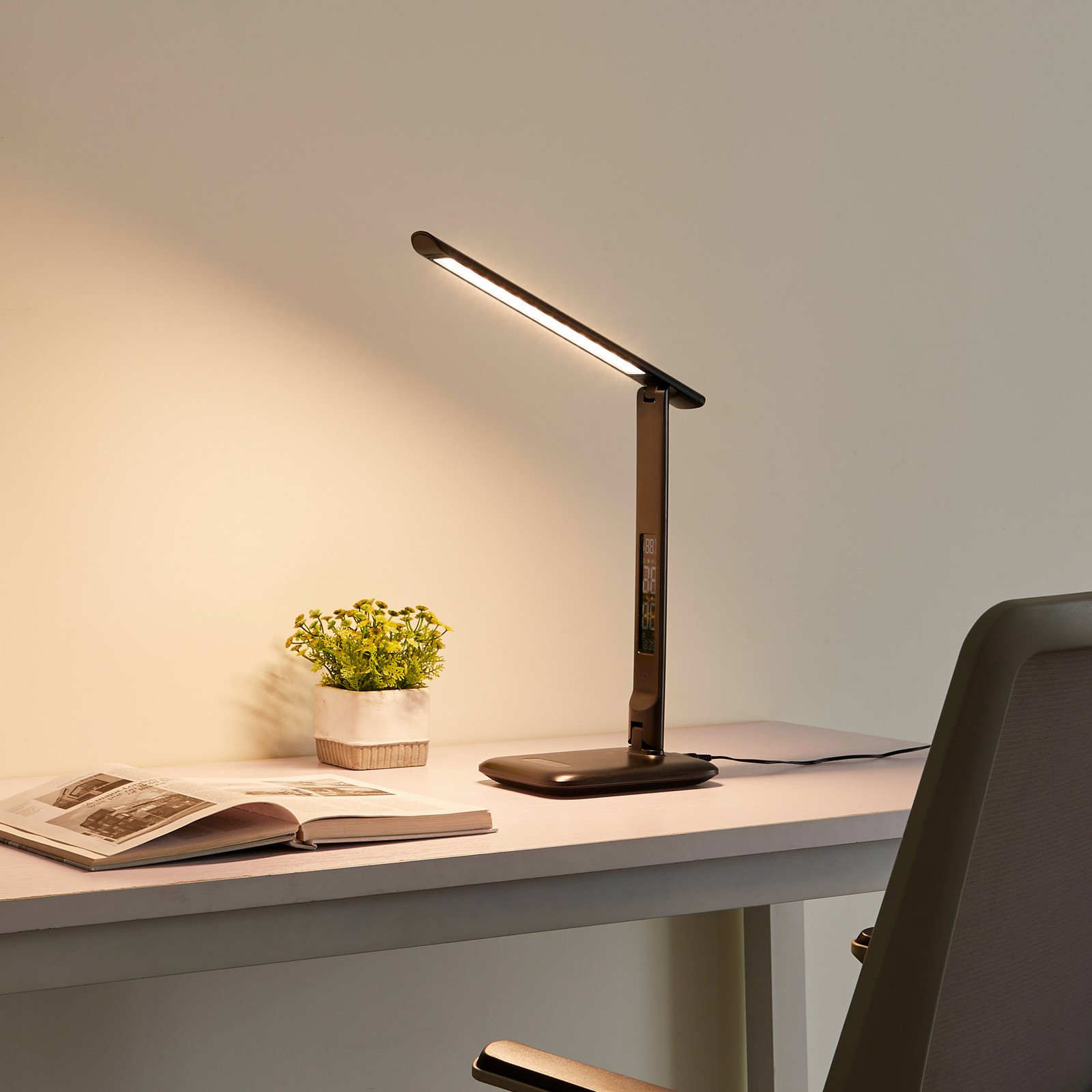 Lindby Cerula lampă de birou cu LED cu dimmer - Studiu / Birou - modern - negru - Plastic