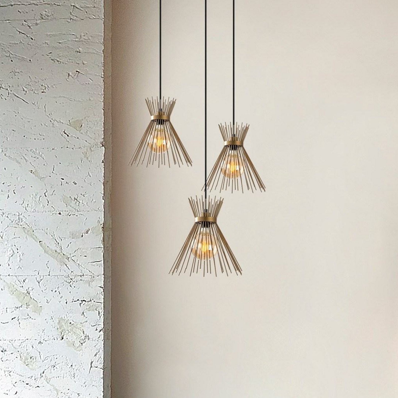 Opviq Kirpi 3086 lampă suspendată culoare aurie metal 3 becuri rotunde - Camera de zi / sufragerie