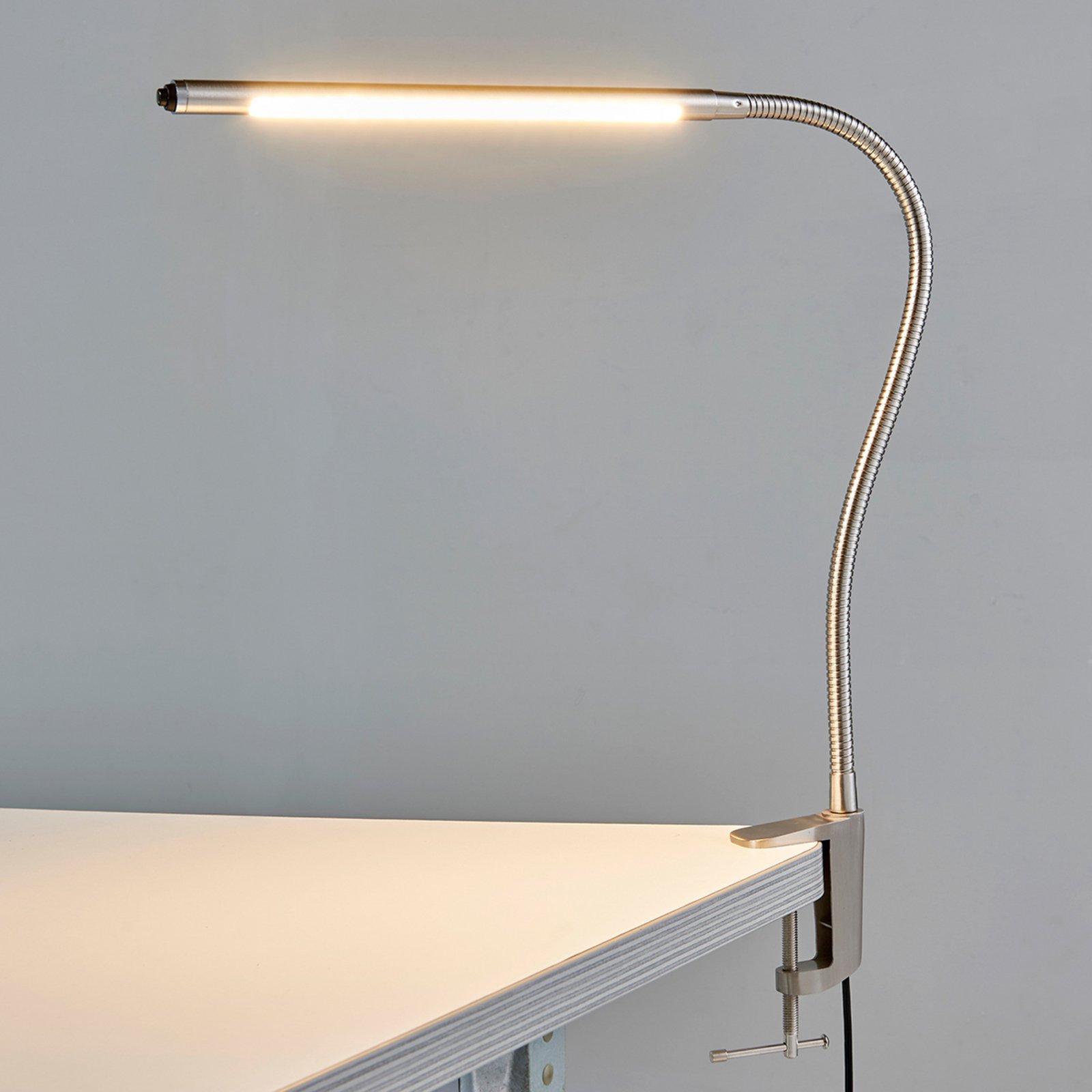 Lionard LED Lámpara de Abrazadera Nickel - Lindby