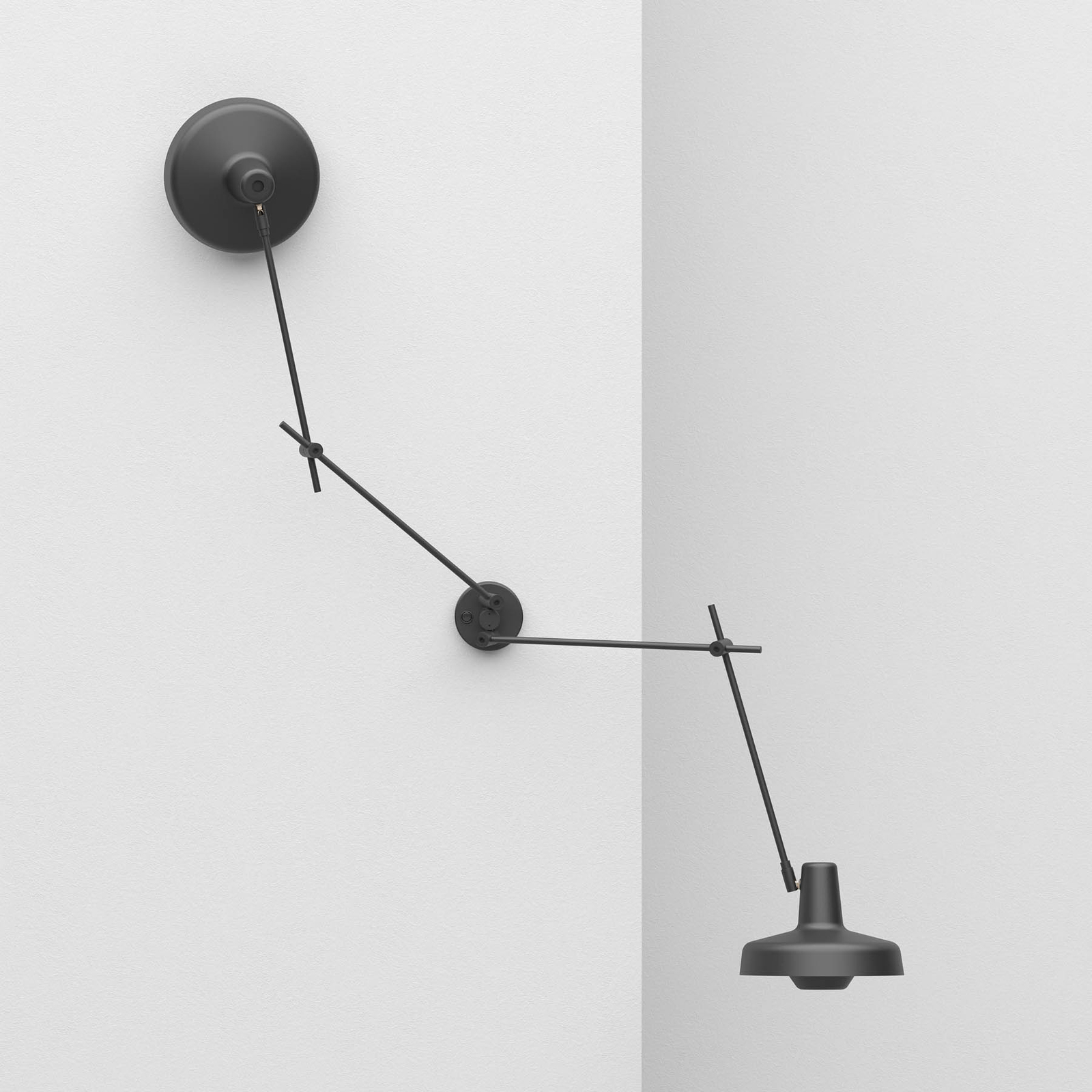 GRUPA Arigato wall light 2-bulb 90cm black