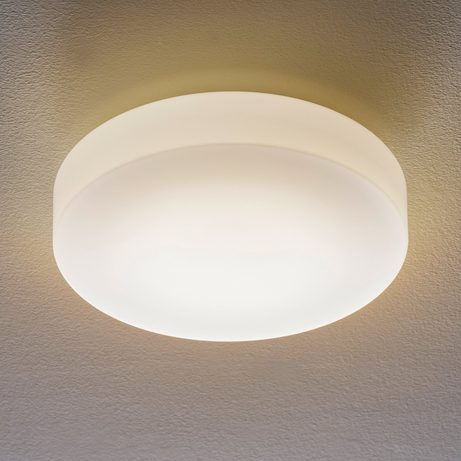 BEGA 50651 LED-taklampe opalglass 3 000 K Ø34cm