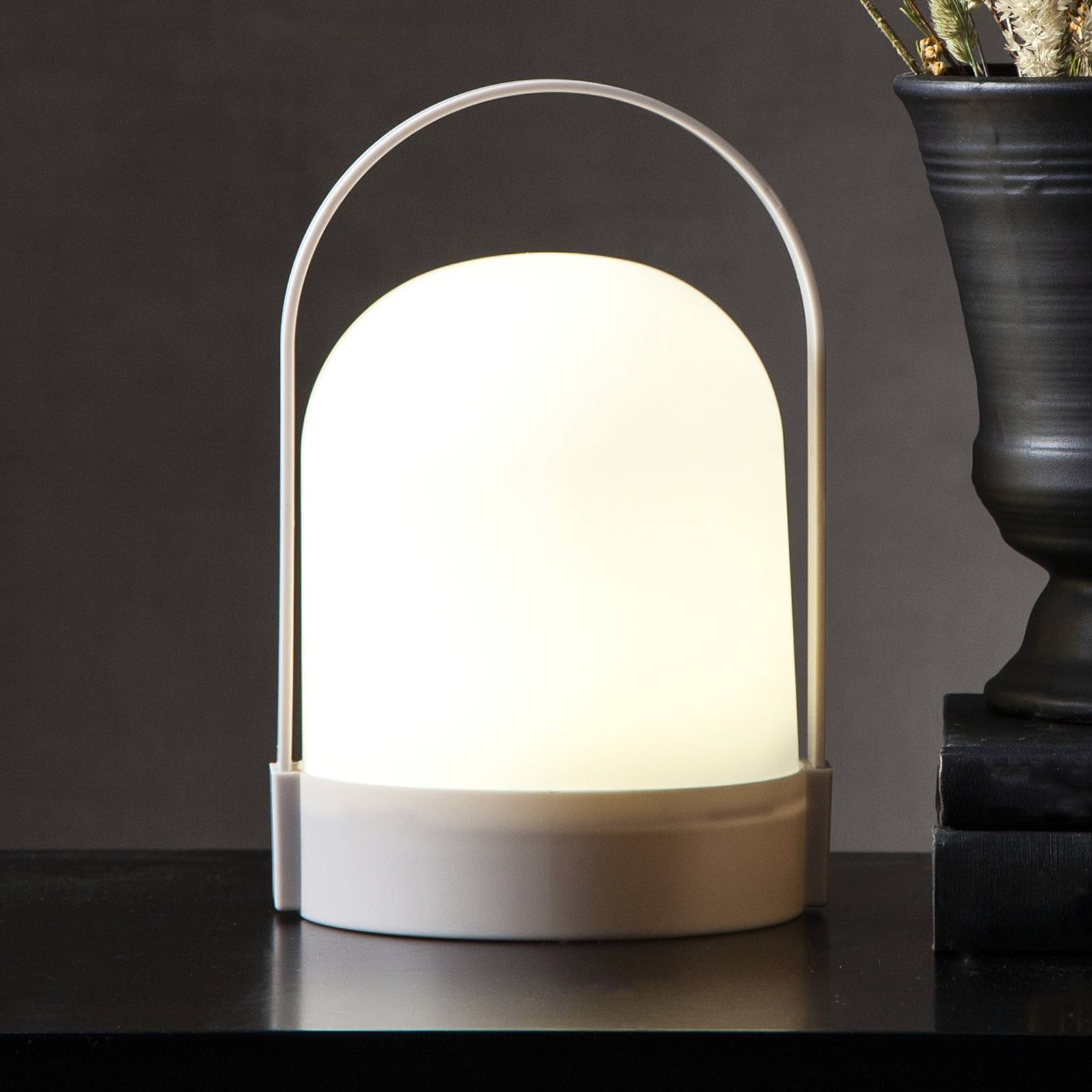 Lette LED table lamp with timer, battery-powered