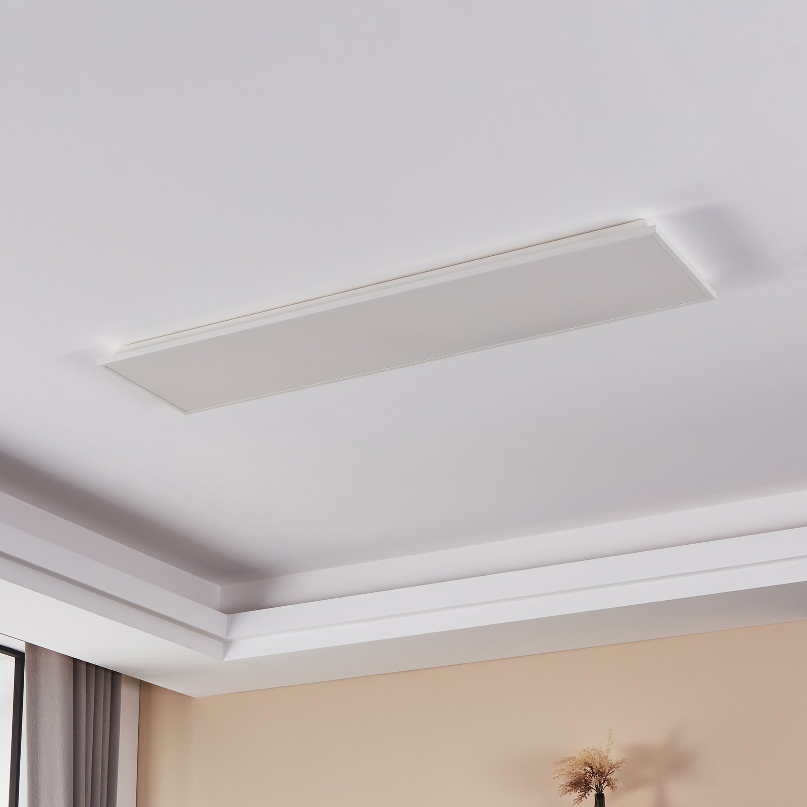 EGLO connect Herrora-Z LED-loftlampe, 120x30cm EGLO connect Herrora-Z LED-loftlampe, 120x30cm