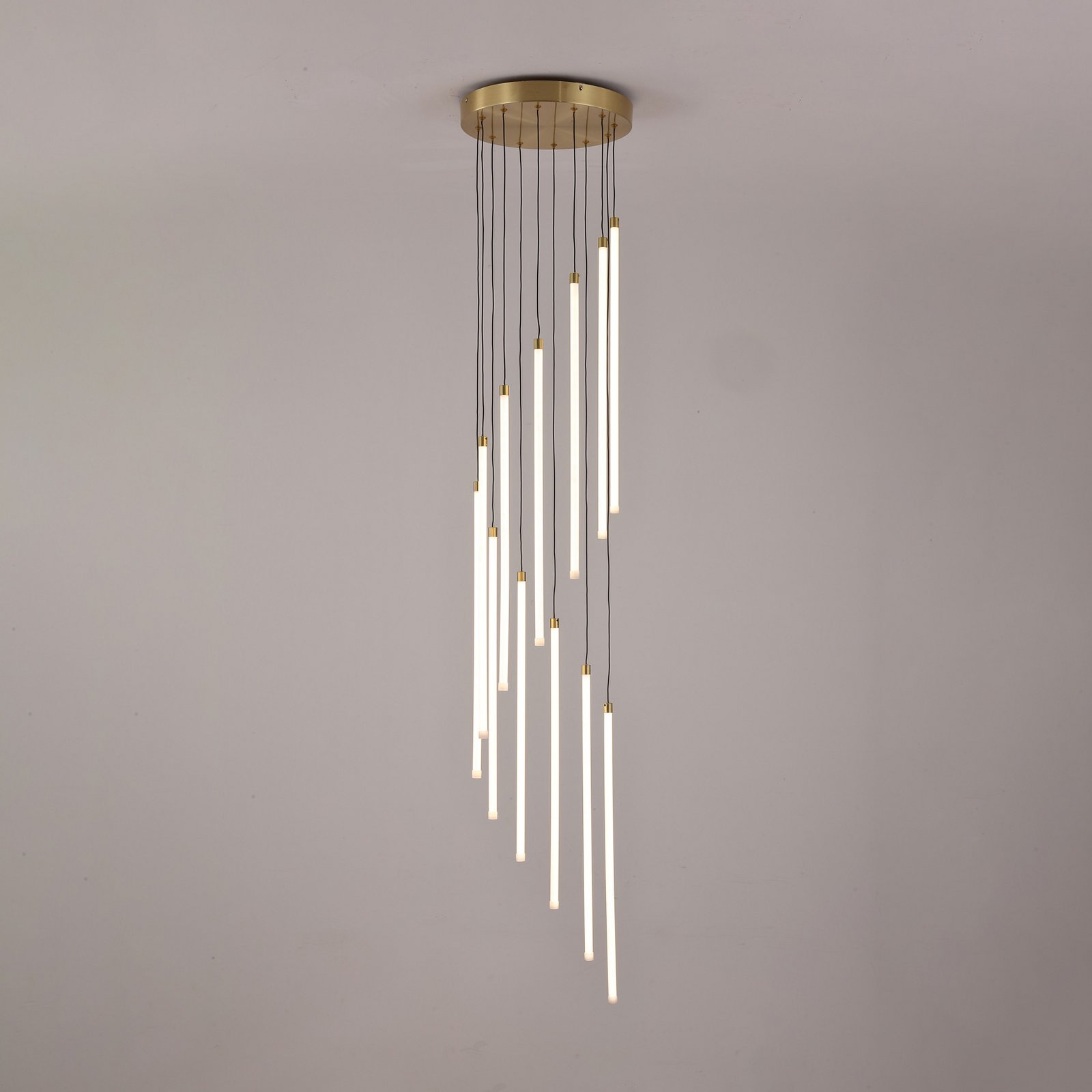 Suspension LED Flare, couleur laiton, Ø 35 cm, CCT, à 12 lampes.